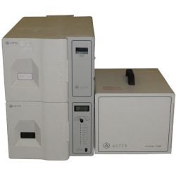 ANTEK Model 8060 HPLC detector with vacuum pump