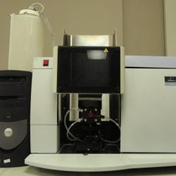 PerkinElmer AAnalyst 400 AA Spectrometer