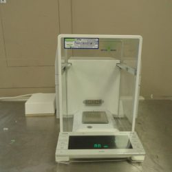 Mettler Toledo AT200 Analytical Balance