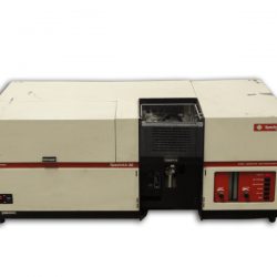 Varian SpectrAA-30 Atomic Absorption Spectrometer