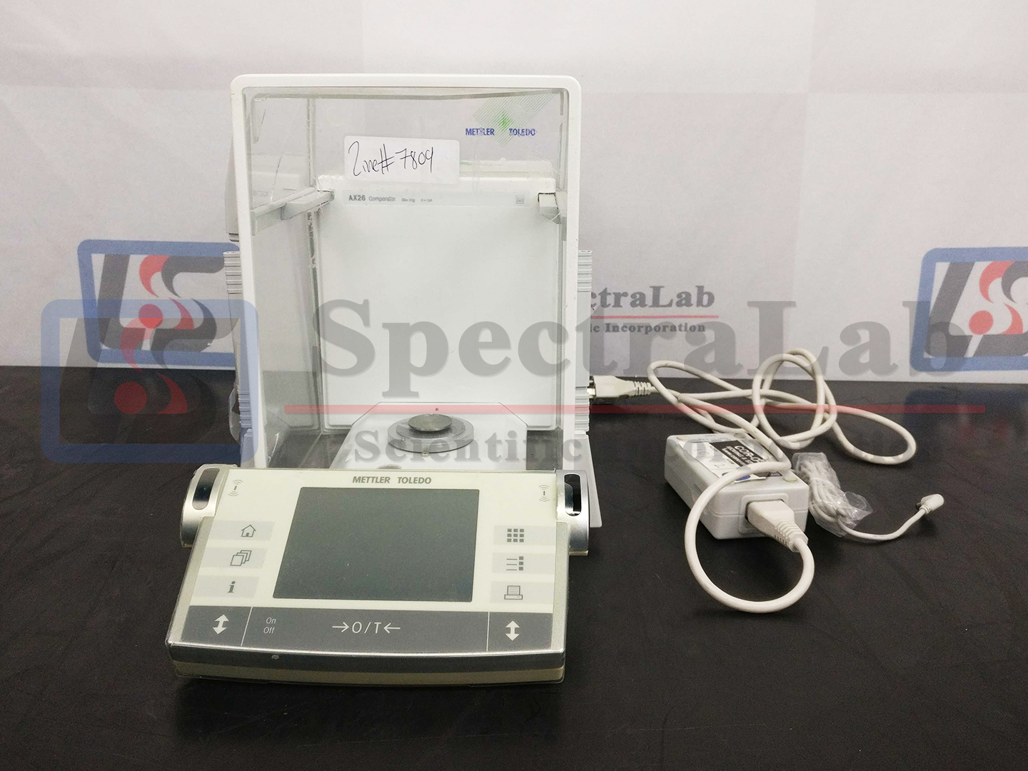 Mettler-Toledo-AX26-DeltaRange-Microbalance