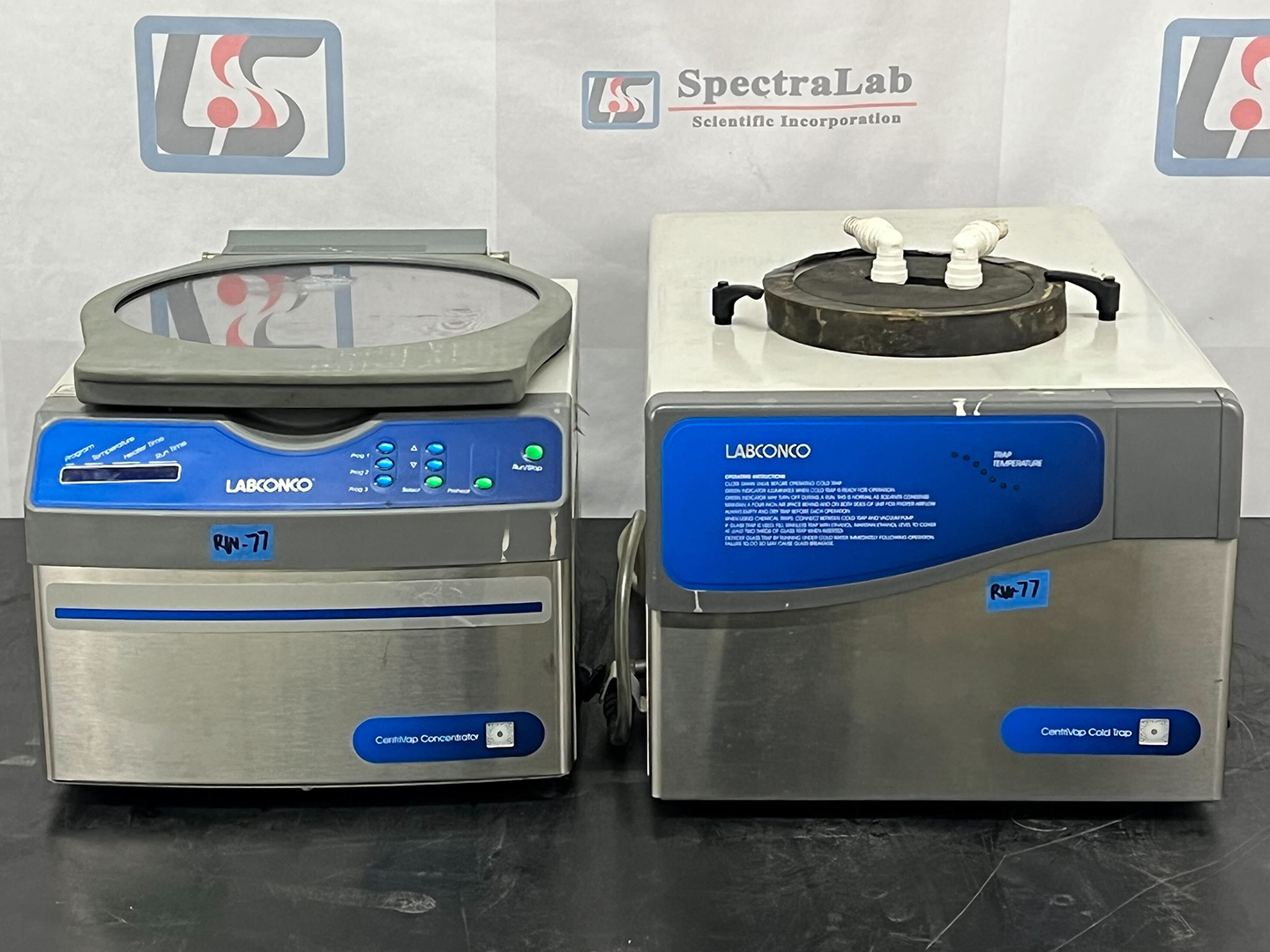 Labconco-CentriVap-Concentrator-CentriVap-Cold-Trap-and-Thermo-UVS450-2